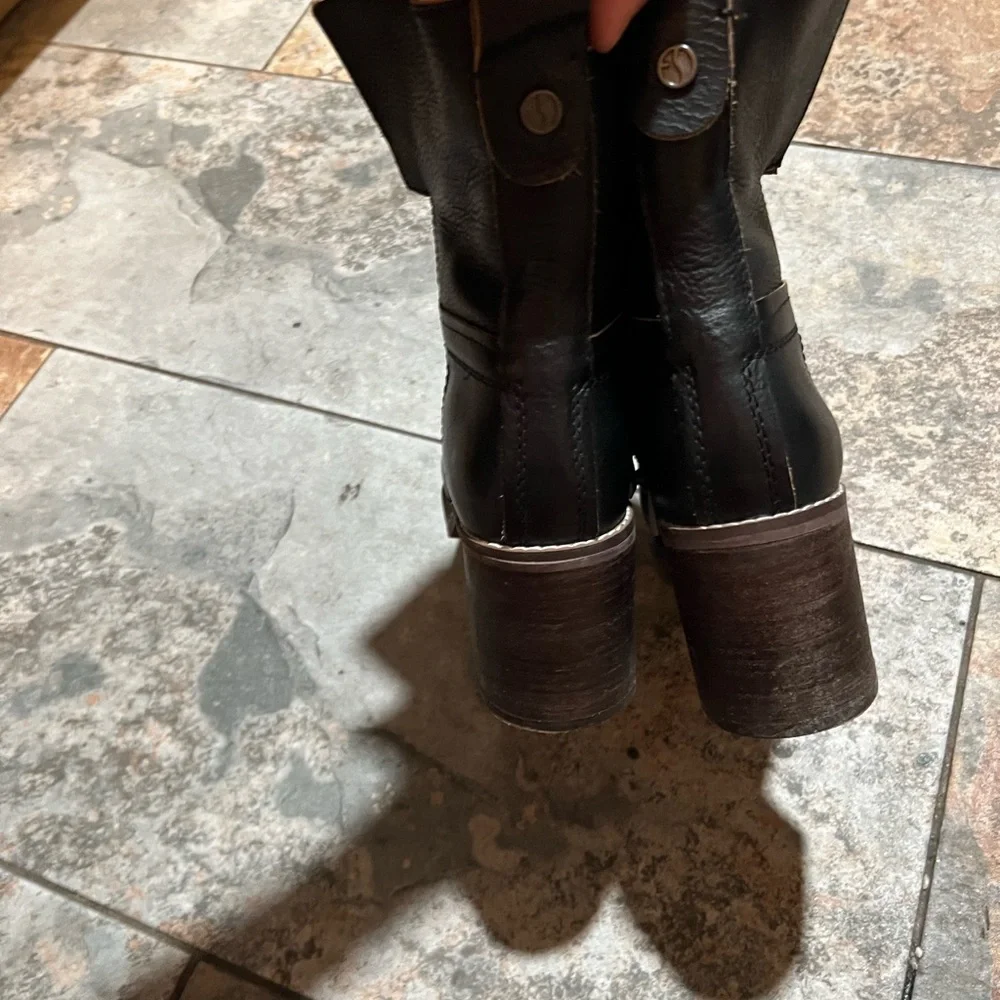 Booties - Picture 7 of 8